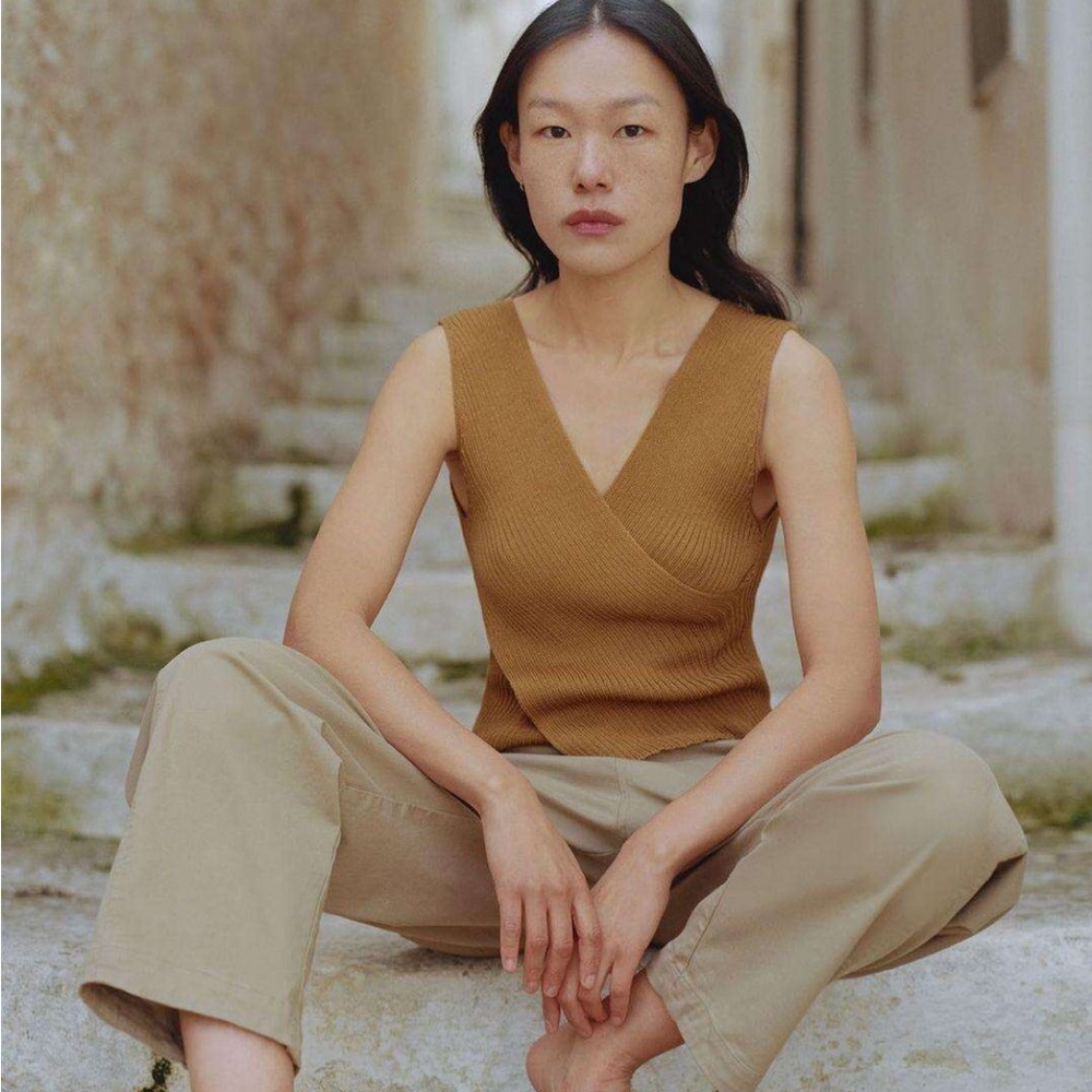 Shaina Mote Deia Top in Ochra